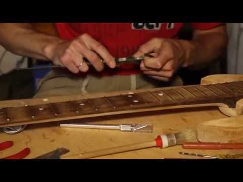 Видео: Маркеры ладов на гитарном грифе из перламутра  Fret Markers