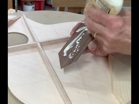 Видео: Приклеивание гитарных подпорок — несколько полезных советов