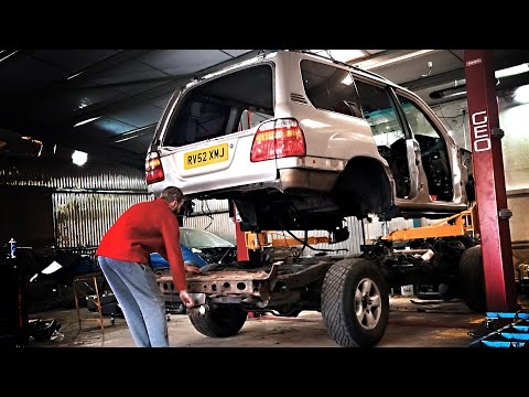 Видео: Снятие кузова с моего Land Cruiser