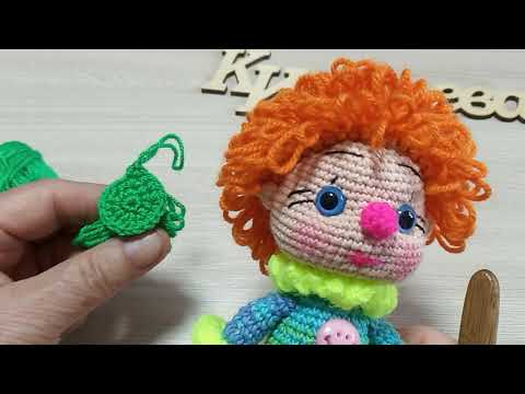 Видео: МК "Паричок для клоуна Проши" крючком.