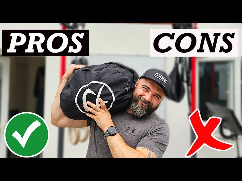 Видео: Тренировки с мешками с песком: каковы плюсы и минусы?