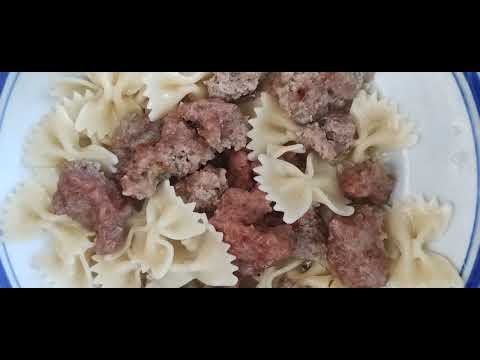 Видео: Пържена кайма с макарони