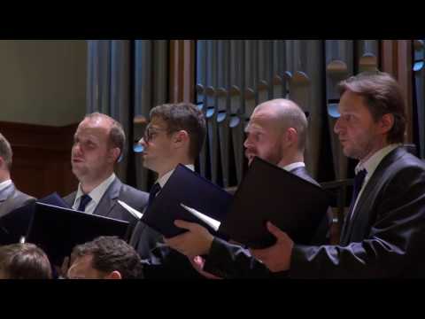 Видео: Сретенский хор. Концерт в Большом Зале Консерватории, солист Дмитрий Корчак