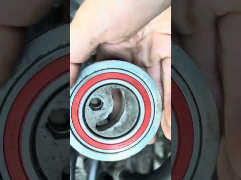 Видео: Замена ремня генератора и подшипника натяжного ролика , ремень bando 1040/4pk , подши ntn 6909LLU2AS