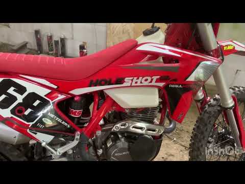 Видео: Обзор Regulmoto Holeshot Red.#holeshot #enduro