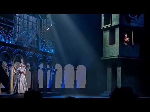 Видео: «Одно лишь слово» — Ромео против Джульетты (Н. Быстрова, М. Катыров)