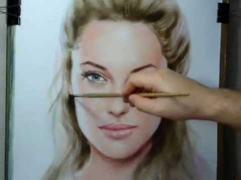 Видео: Рисование портрета в смешанной технике