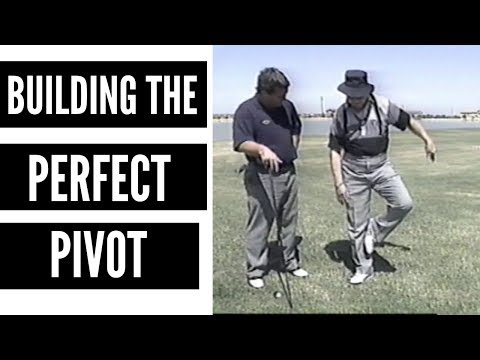 Видео: Поворот бедра против скольжения бедра? Поворот бедра против смещения веса? Всё неправильно!