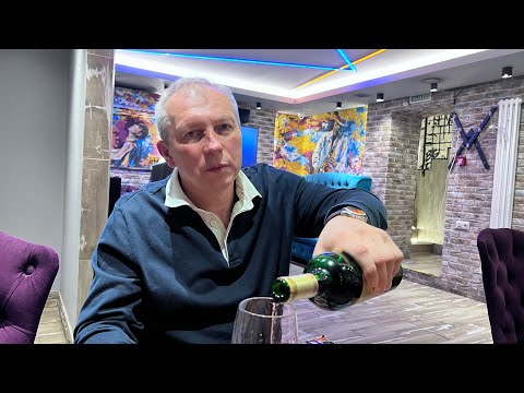 Видео: Ужин в Грузинском кафе