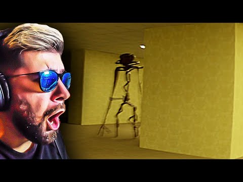 Видео: САМОЕ СТРАШНОЕ ВИДЕО - Закулисье ► The Backrooms (Found Footage) | Реакция