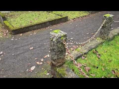 Видео: Кладбище Хоулавадлагардюр (Сюдюргётукиркьюгардюр) в Рейкьявике (Исландия)