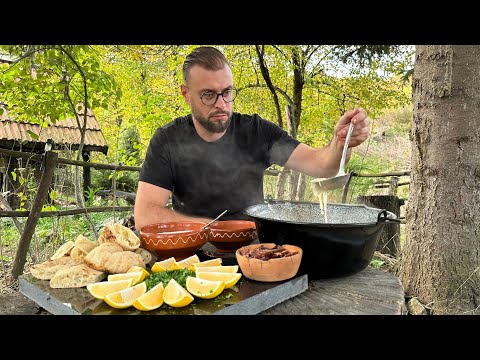 Видео: Суп Бэя. Традиционный рецепт боснийского куриного супа.