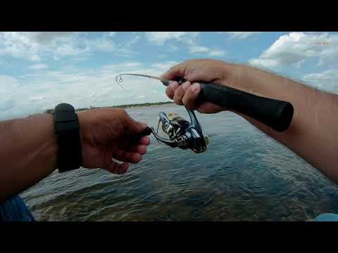 Видео: Рыбалка на реке Волга/ микроколебалки/микровертушки/ультралайт