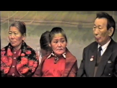Видео: 1997 с. "Махтал киэһэтэ" - Элгээйитээ5и интернат-оскуолаҕа 1960-1981 с. үөрэммит оҕолор тэрээһиннэрэ
