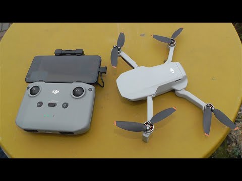 Видео: Про квадрокоптер DJI Mini 2. Устройство, примеры съемки, стоит ли покупать (для начинающих)