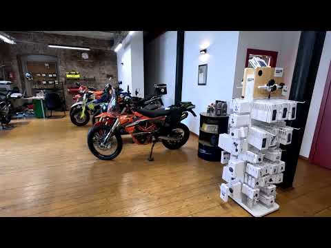 Видео: WikiMoto Санкт-Петербург