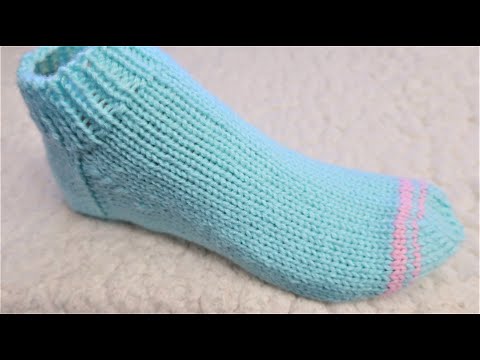 Видео: Короткие носки спицами