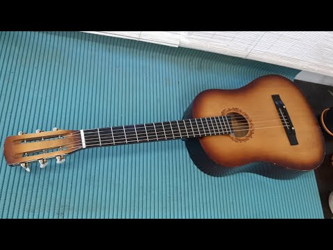 Видео: Акустическая гитара Аккорд, г. Бобров (Бобровка). Ремонт, доводка.