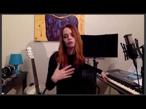 Видео: Интонирование, как попадать в ноты, упражнения для голоса