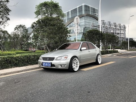 Видео: Лютые диски на Altezza в арки не лезут! Новые стойки!  Про тонировку в Китае.