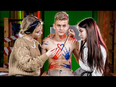 Видео: ПАРЕНЬ НАРАСХВАТ!!! СТАРШЕКЛАССНИЦЫ НЕ УДЕРЖАЛИСЬ!!!