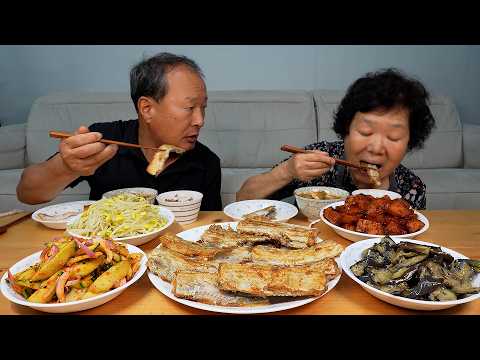 Видео: Жареный хвост и рагу из твенджана с домашними корейскими гарнирами — шоу «Мукбан»