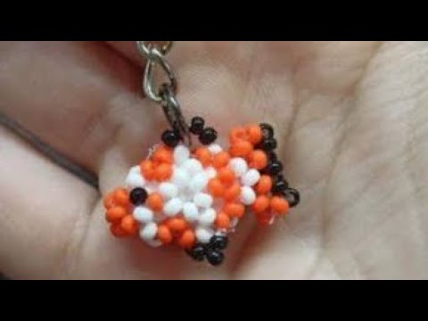 Видео: Миниамигуруми рыбка из бисера. Рыбка из бисера . #бисероплетение #koralky #бісероплетіння