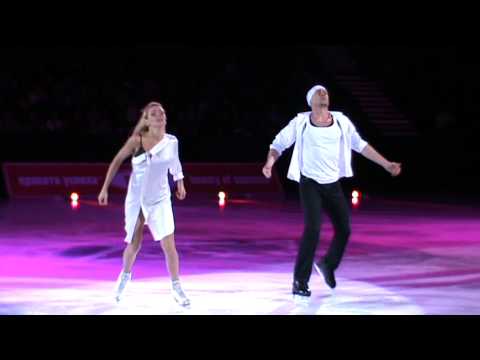 Видео: Профессионалы: Татьяна Навка - Роман Костомаров