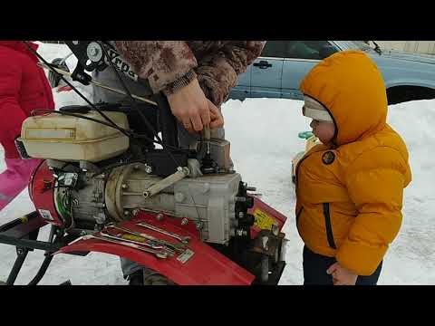 Видео: разворот руля на мотоблоке Угра НМБ 1