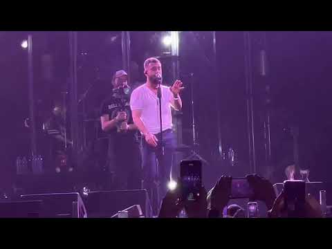 Видео: Jony - Титры live Питер 23.04.2022