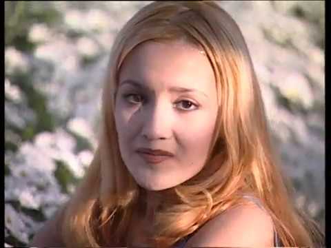 Видео: Малика Разакова "Яратам, мин яратам". С. Низаметдинов - А. Шаймарданова