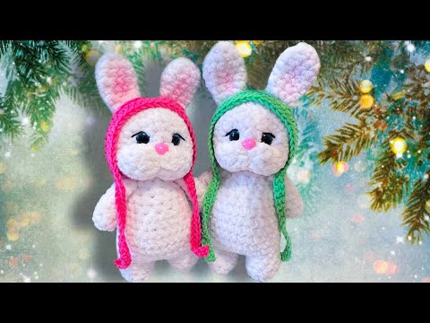 Видео: Зайчик в шапочке крючком Мастер  класс