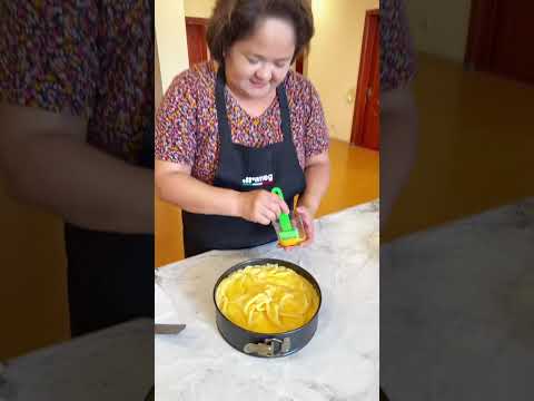 Видео: Пирог Восточная сказка. Тает во рту, начинка сладкая, а тесто отдельная тема.