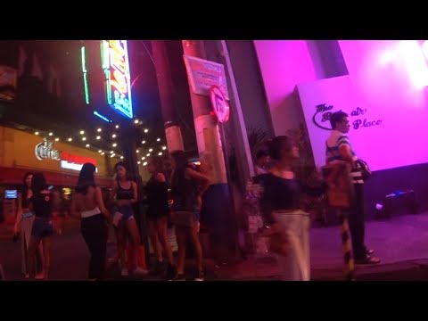Видео: Филиппины. Манила. Ночная прогулка по злачному району. Ночные бабочки.