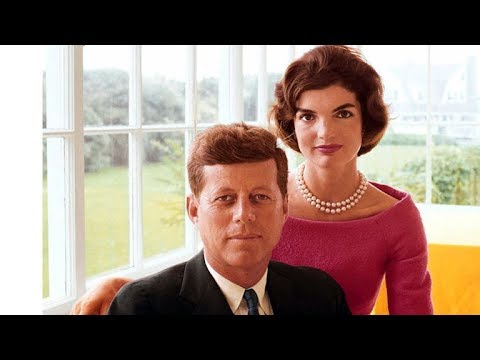 Видео: Жаклин и Джон Кеннеди