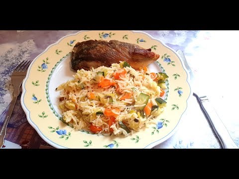 Видео: Вкусный рис с овощами и рыбой