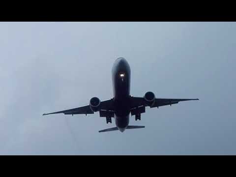 Видео: Споттинг в аэропорту Хабаровск Новый. Под глиссадой