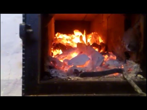 Видео: Подовая печь. Работа на угле. Эксперимент.