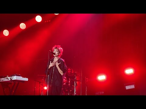 Видео: Земфира — Не стреляйте | Алматы (Almaty Arena, 18.08.2023)