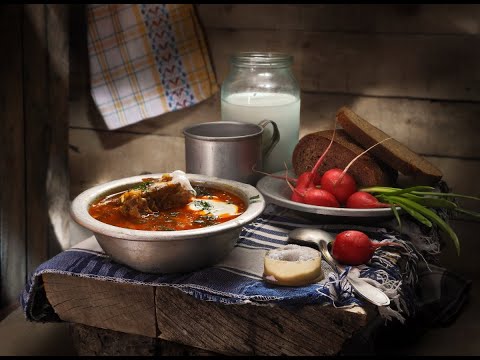 Видео: БОРЩ С ТУШЕНКОЙ в казане. Очень вкусно!