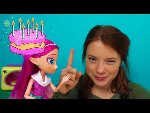 Видео: Вкусняшки - чай, печенье, торты, зефирки - накрываем стол и играем в куклы Фееринки