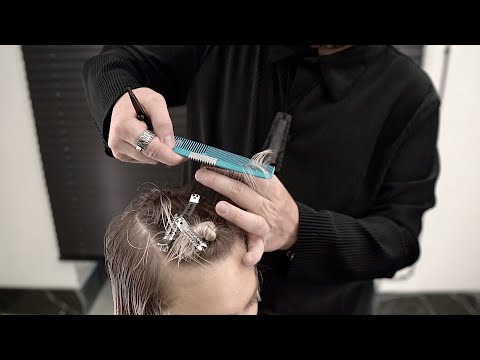Видео: СТРИЖКА ПИКСИ: круглые слои с трансформируемой челкой - только для профессионалов