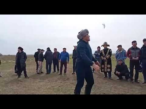 Видео: Ләңгі тебу. Қазақша ойын. Ұлттық ойын. 22 Наурыз мейрамы. Тастөбе ауылы
