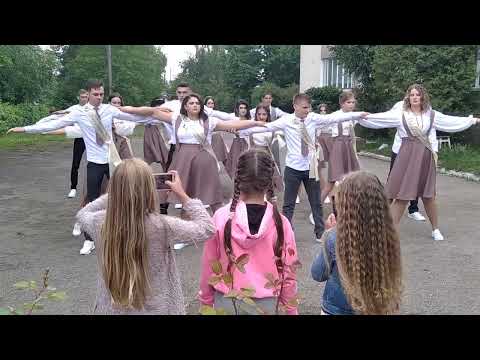 Видео: Соколівська школа випускники 2022 флешмоб для підтримки ЗСУ
