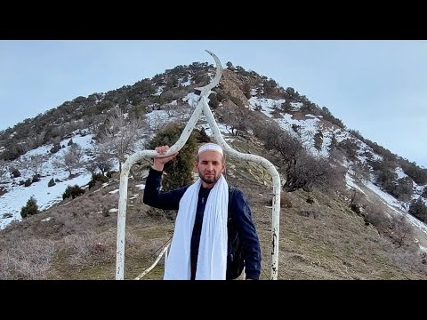 Видео: Кухи Хучамастон Тамошо мазораш зиёрат,дар хакикат баланд бдай ина бинед