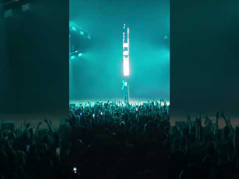 Видео: Oxxxymiron – Безумие