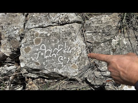 Видео: Я открываю сейфы Treasure Rock рядом друг с другом...