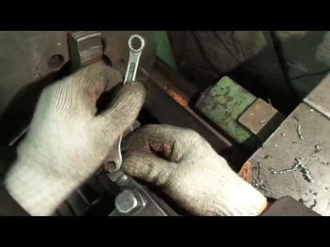 Видео: делаем ролик для накатки рифлей