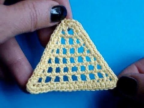 Видео: Вязание крючком Урок 211 Треугольник филе Triangle crochet motif