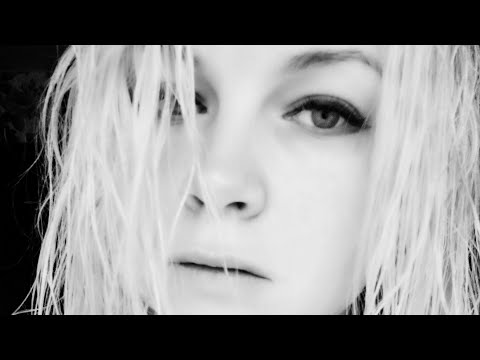 Видео: Стригу сама себя. Асимметрия